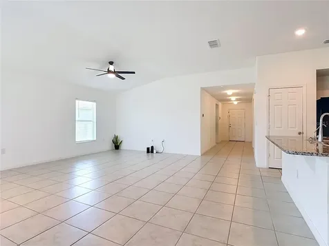 1045 Augustus Drive Davenport FL 33896