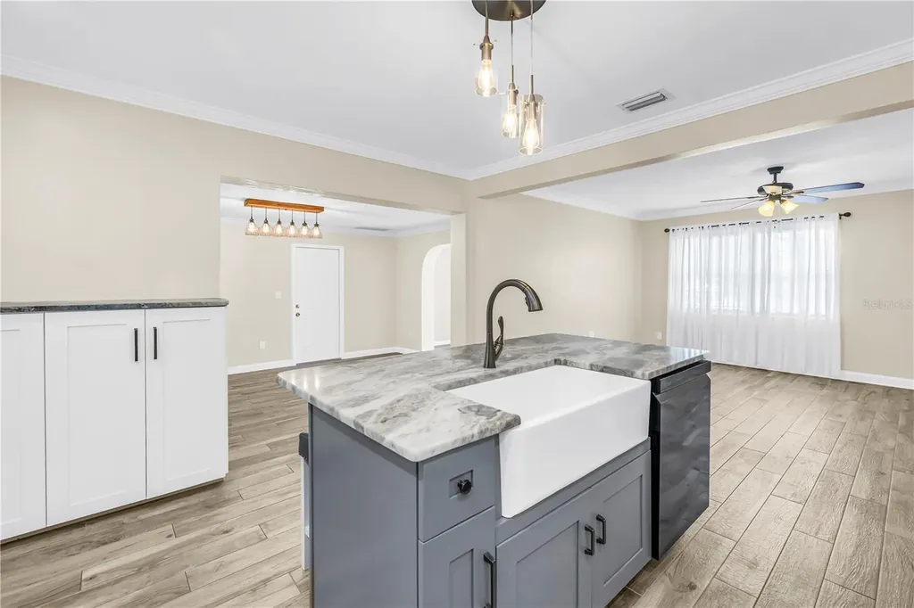 2375 37th Street N St Petersburg FL 33713
