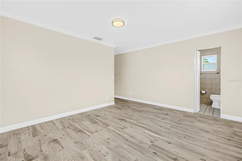 2375 37th Street N St Petersburg FL 33713