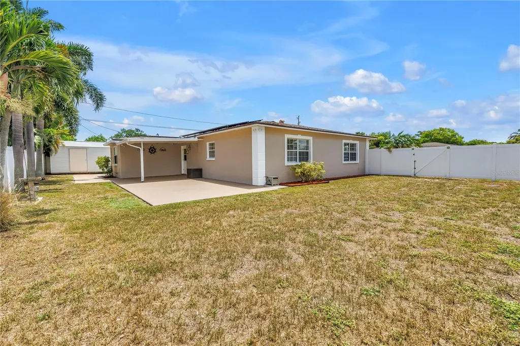 2375 37th Street N St Petersburg FL 33713
