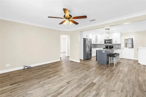 2375 37th Street N St Petersburg FL 33713