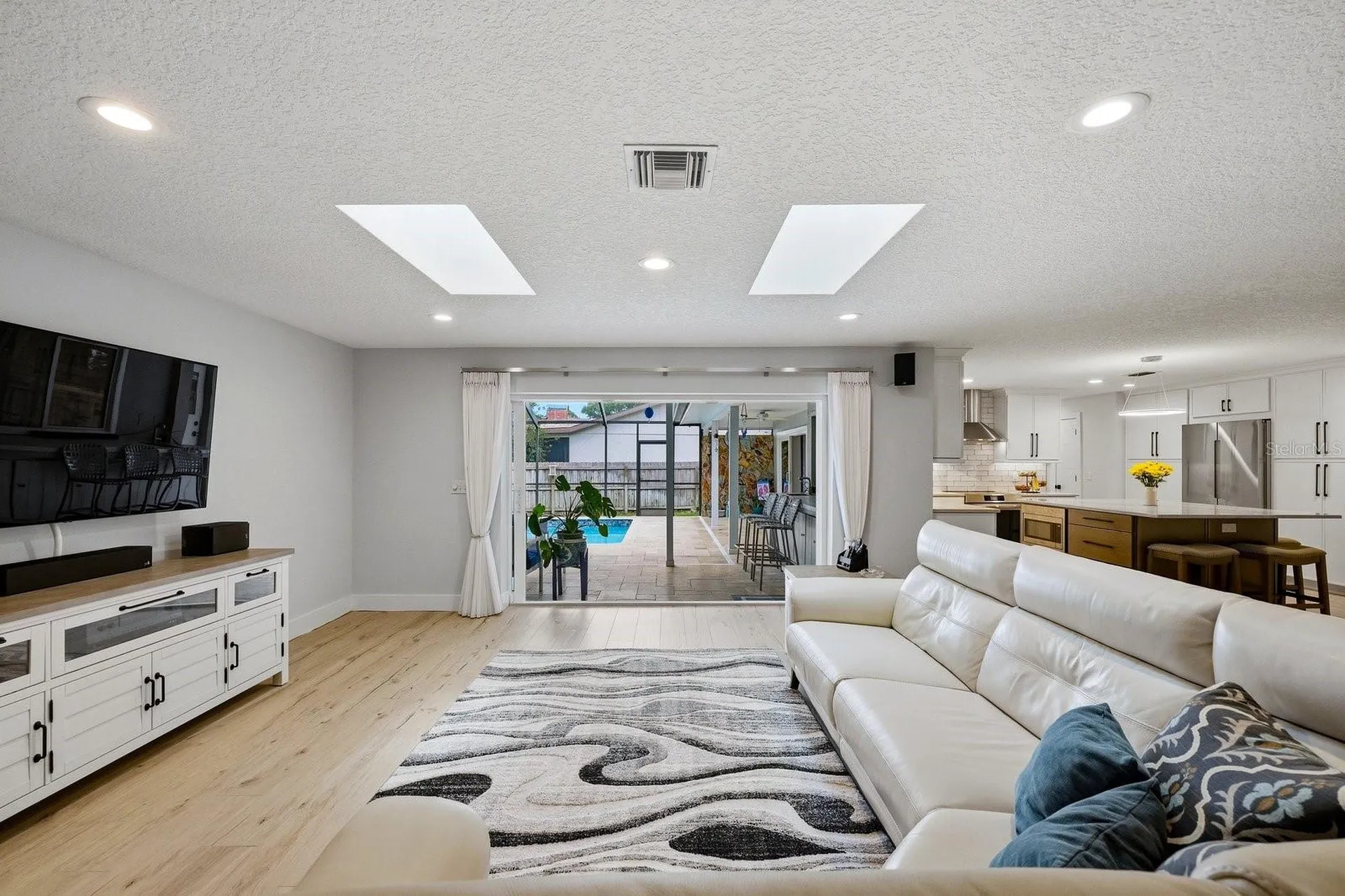 13867 Feather Sound Drive Clearwater FL 33762