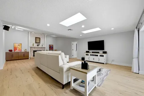 13867 Feather Sound Drive Clearwater FL 33762