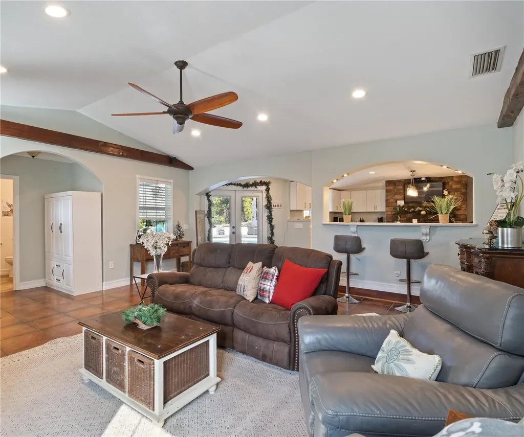 122 Bearss Circle Longwood FL 32750