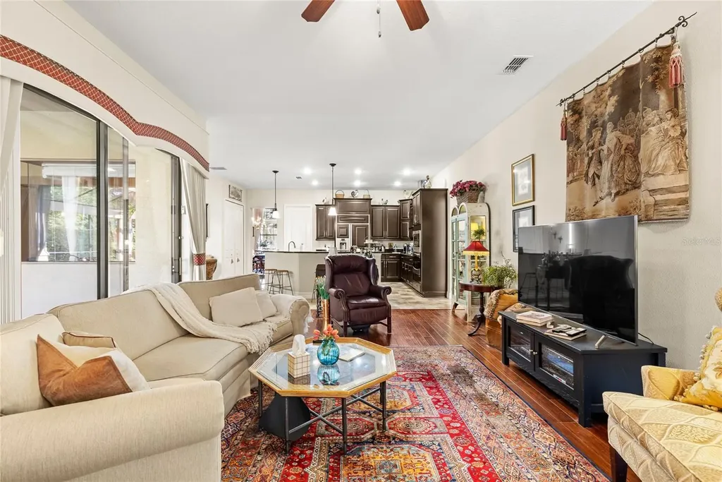 25447 High Hampton Circle Sorrento FL 32776