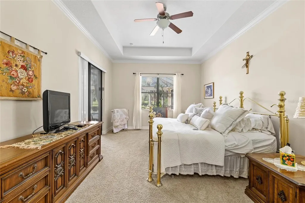 25447 High Hampton Circle Sorrento FL 32776