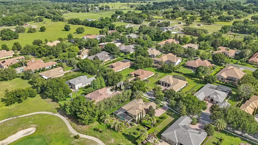 25447 High Hampton Circle Sorrento FL 32776