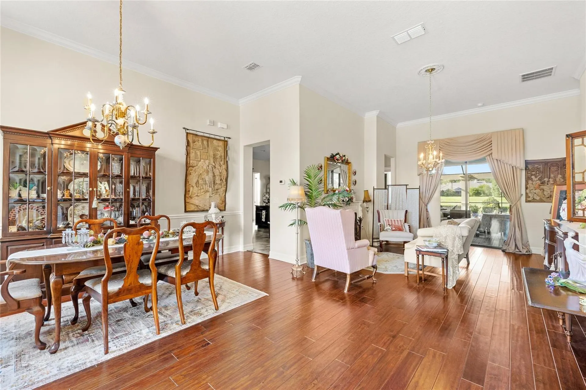 25447 High Hampton Circle Sorrento FL 32776
