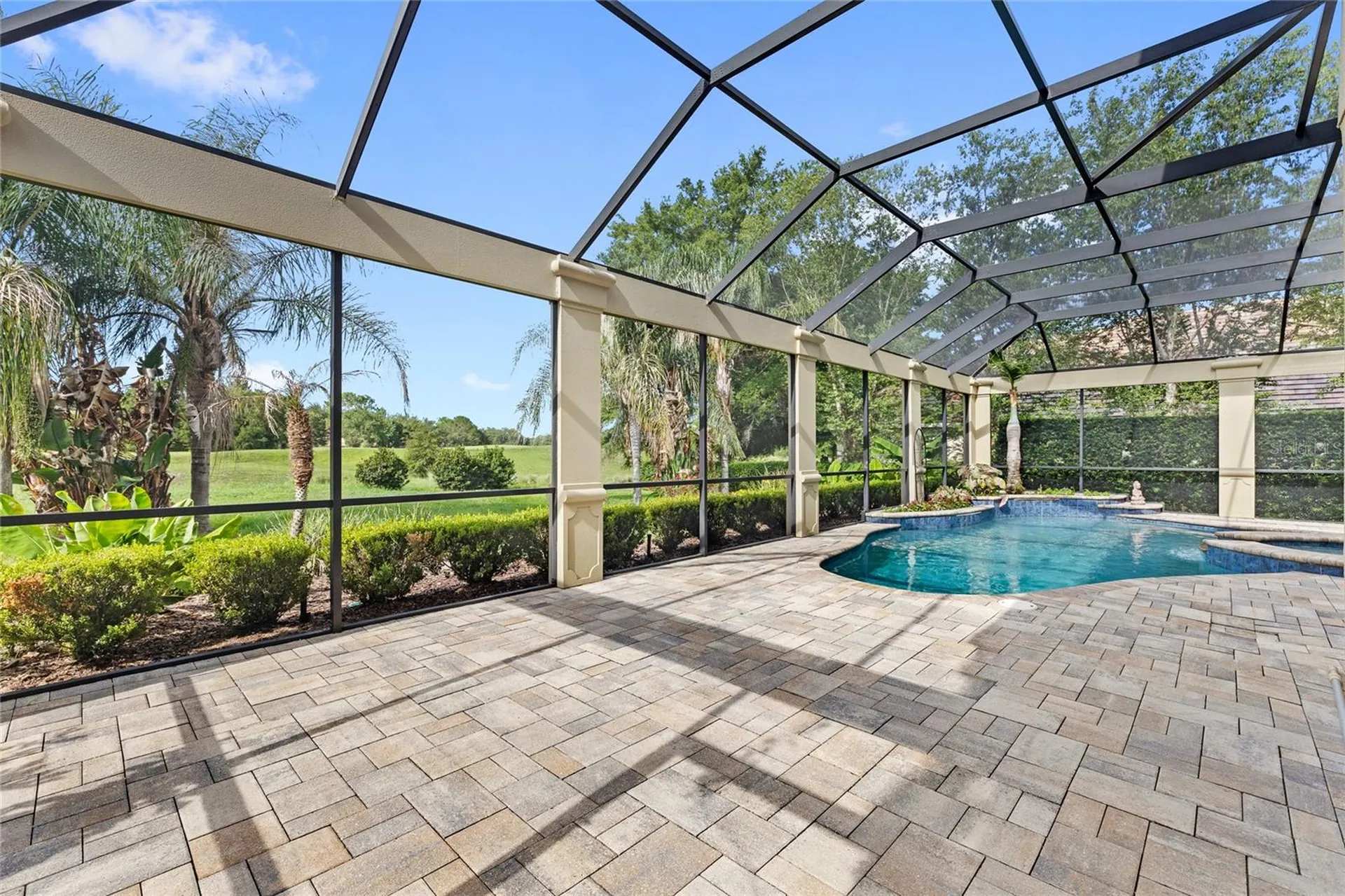 25447 High Hampton Circle Sorrento FL 32776