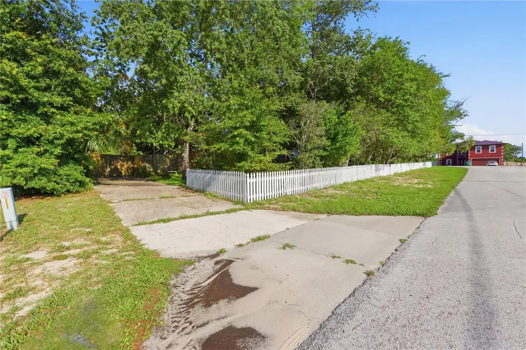 1892 Joyner Drive Deltona FL 32725