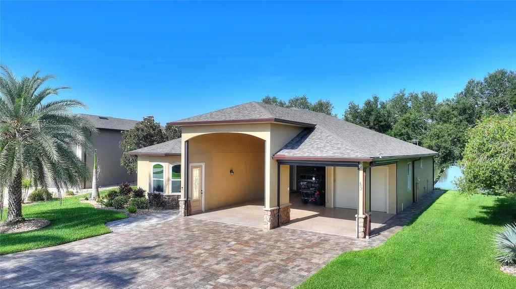 492 Meandering Way Polk City FL 33868