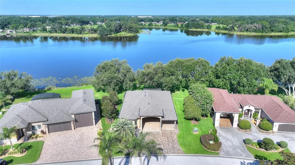 492 Meandering Way Polk City FL 33868