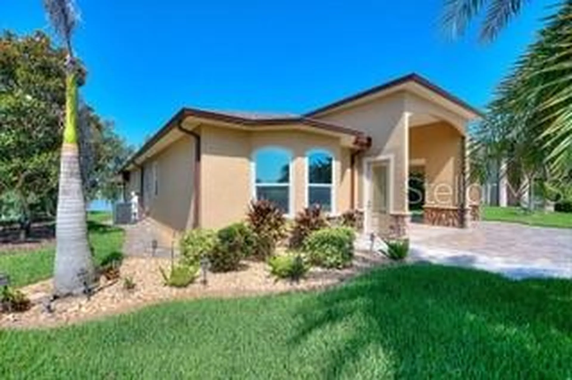 492 Meandering Way Polk City FL 33868