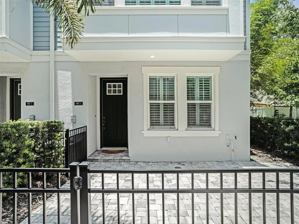 202 S Tampania Avenue Tampa FL 33609