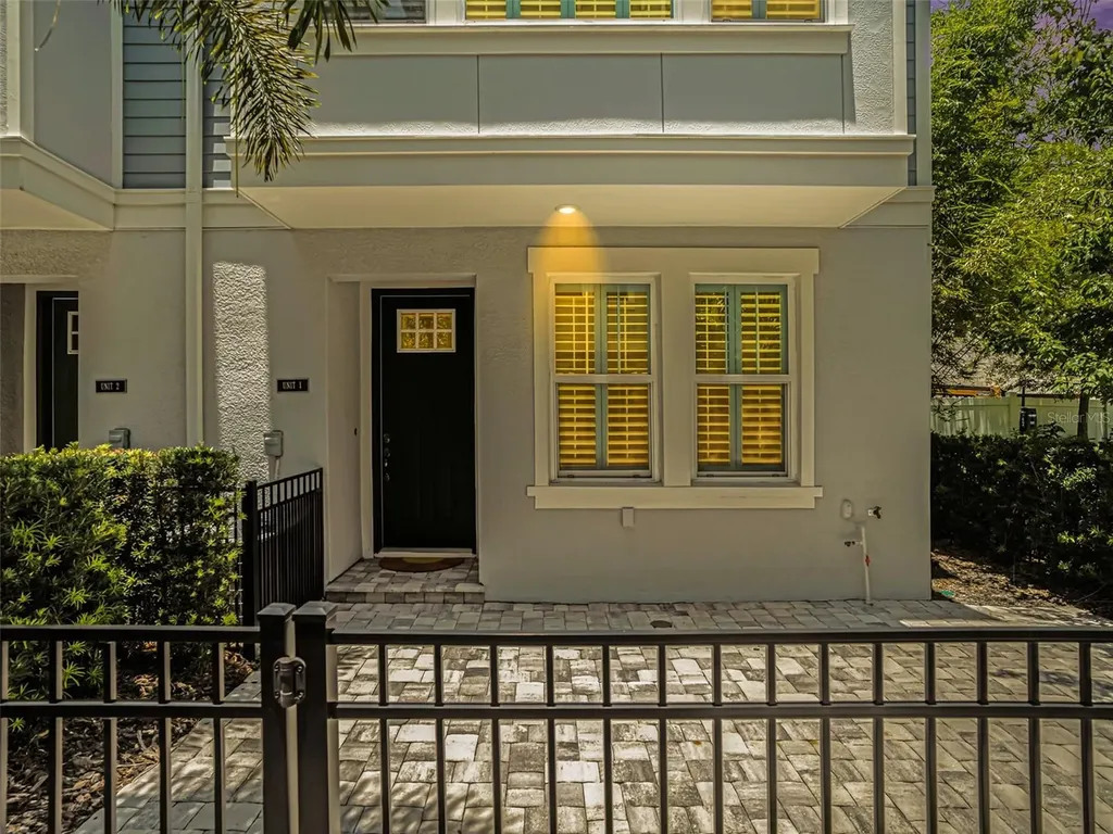 202 S Tampania Avenue Tampa FL 33609