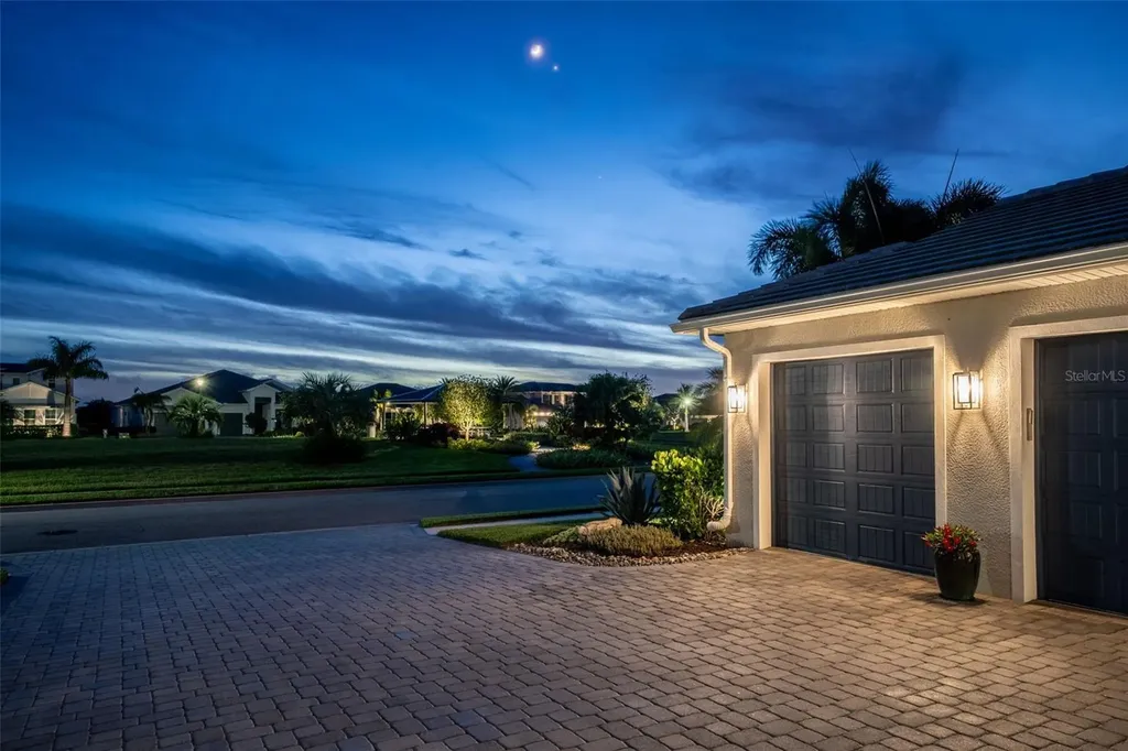 17749 Lucaya Drive Lakewood Ranch FL 34202