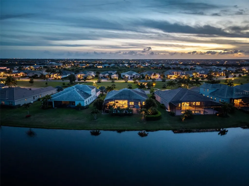 17749 Lucaya Drive Lakewood Ranch FL 34202