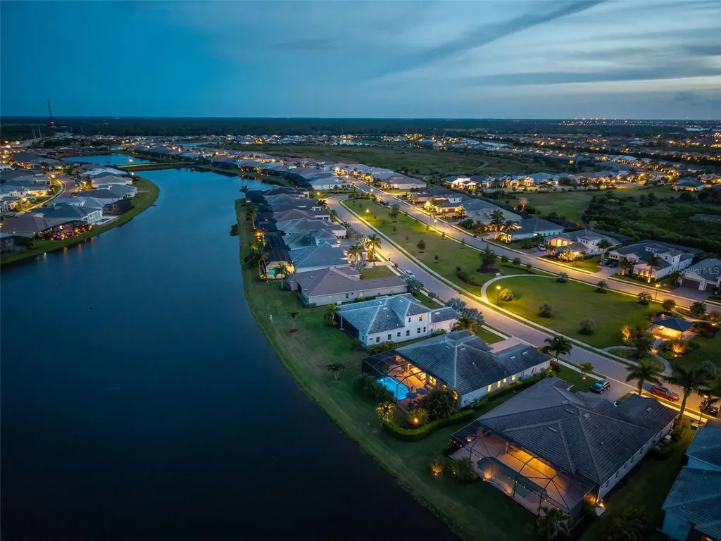 17749 Lucaya Drive Lakewood Ranch FL 34202