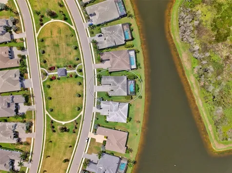 17749 Lucaya Drive Lakewood Ranch FL 34202