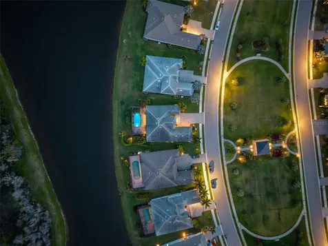 17749 Lucaya Drive Lakewood Ranch FL 34202