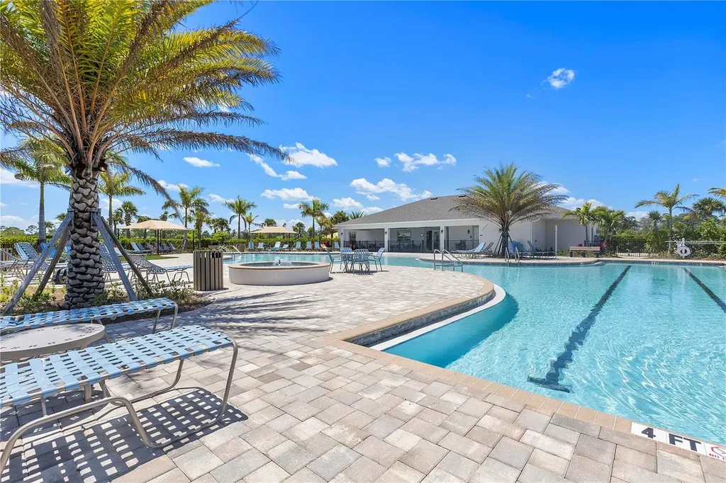 17911 Shade Tree Loop Punta Gorda FL 33982