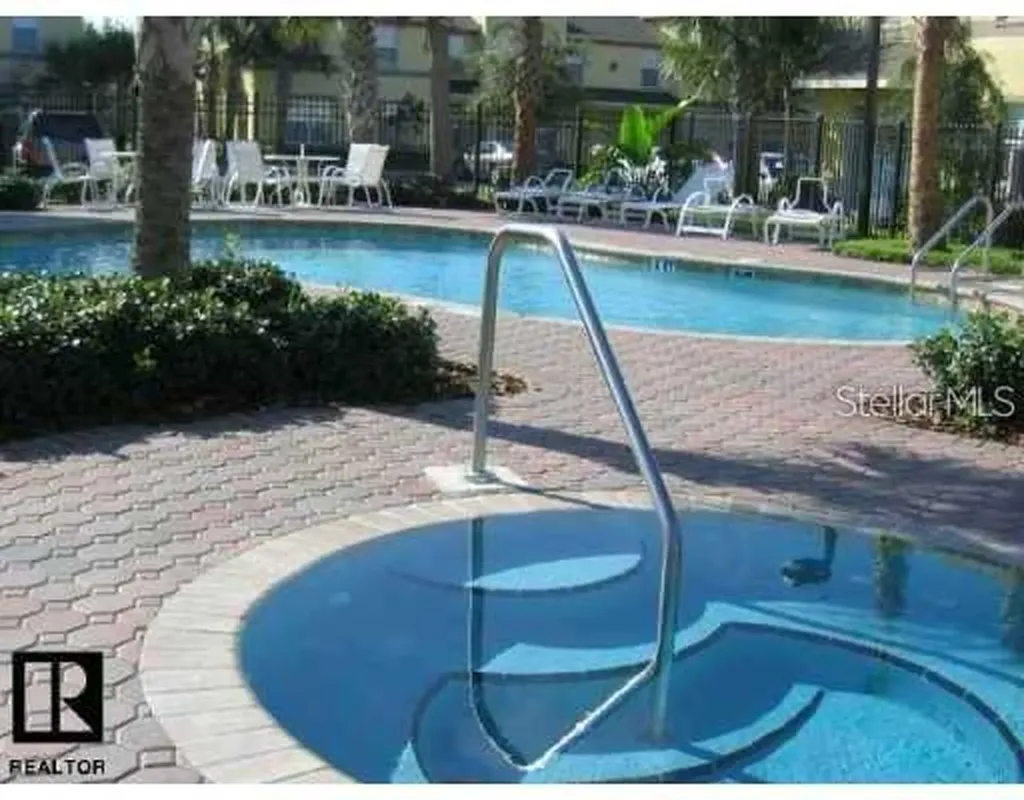 110 Coquina Bay Drive St Petersburg FL 33705