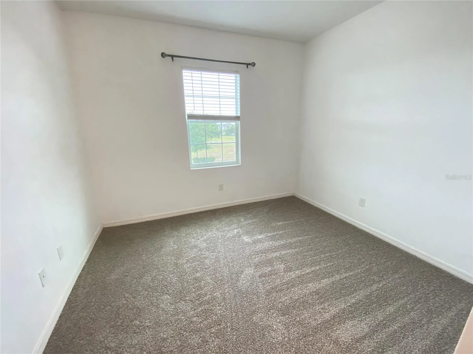 2217 Sedge Grass Way Orlando FL 32824