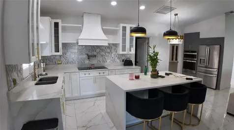 1241 Angeline Avenue Orlando FL 32807