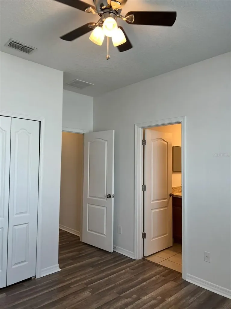 2735 Carrickton Circle Orlando FL 32824
