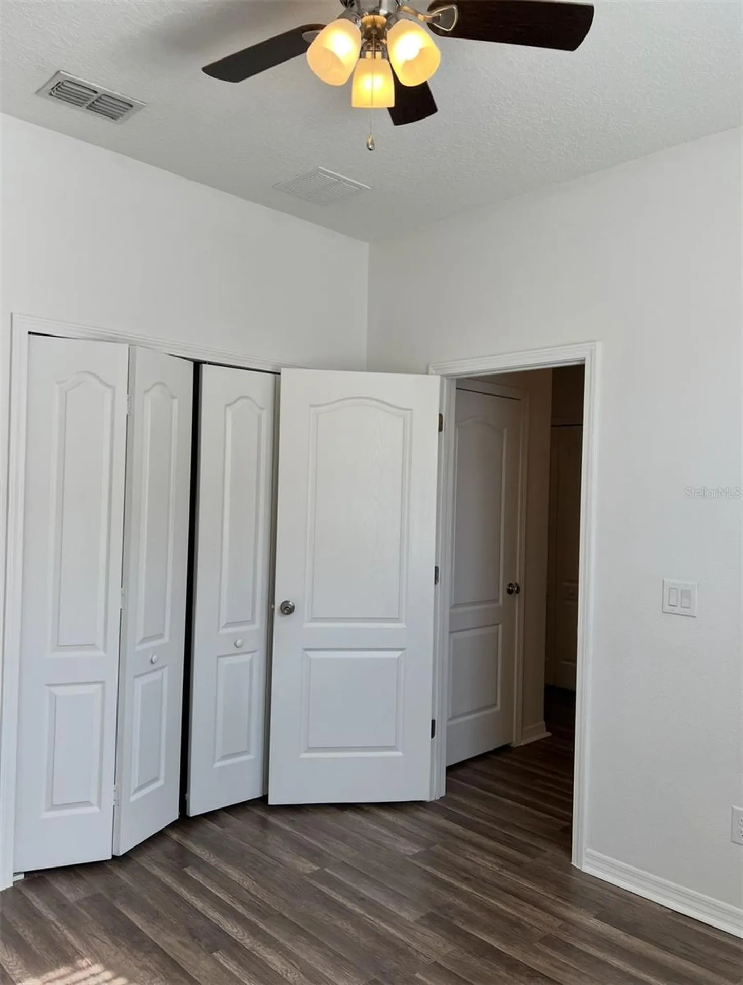 2735 Carrickton Circle Orlando FL 32824
