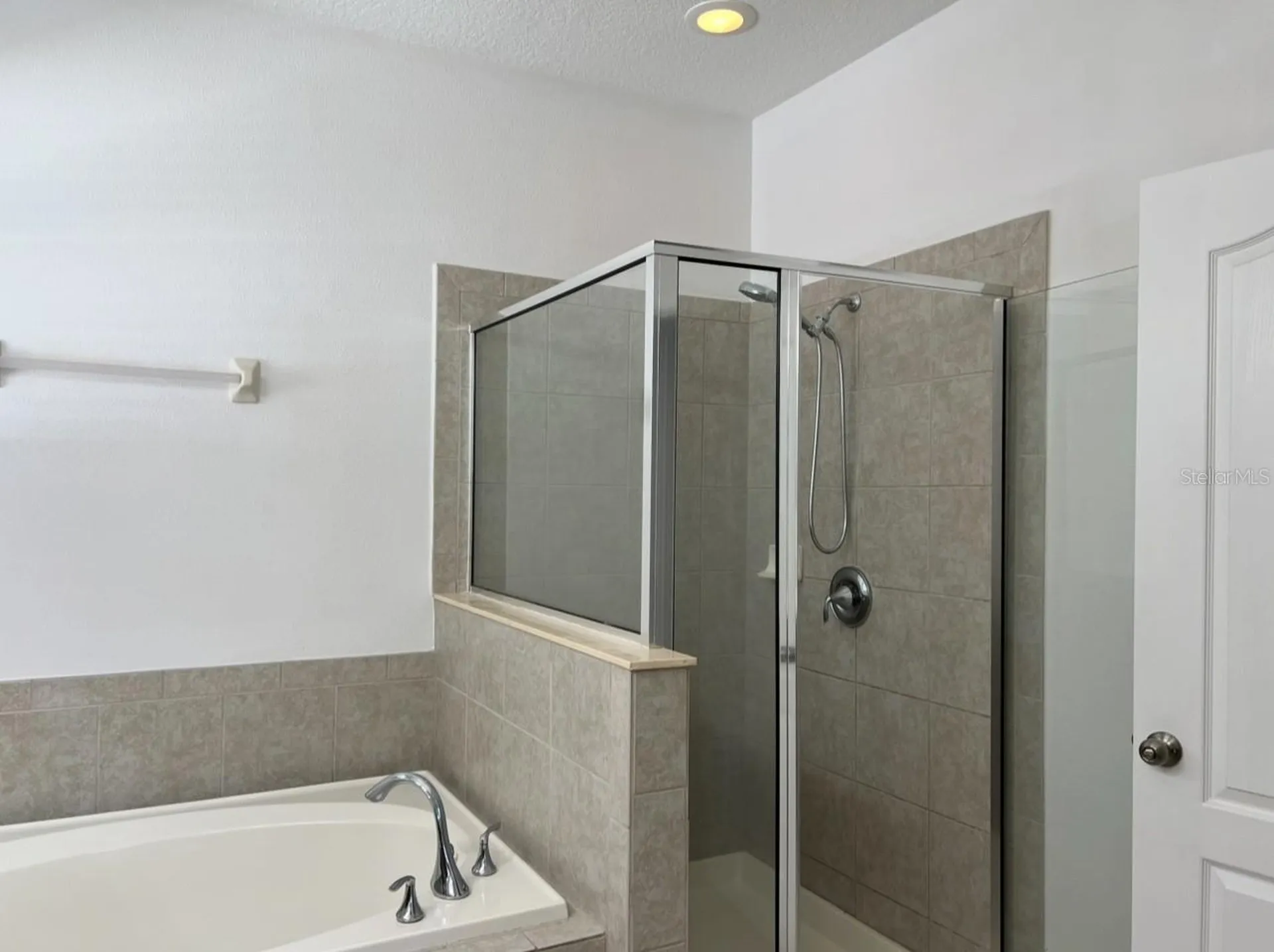 2735 Carrickton Circle Orlando FL 32824