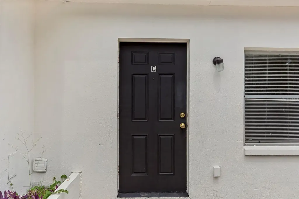 2788 41st Avenue N St Petersburg FL 33714
