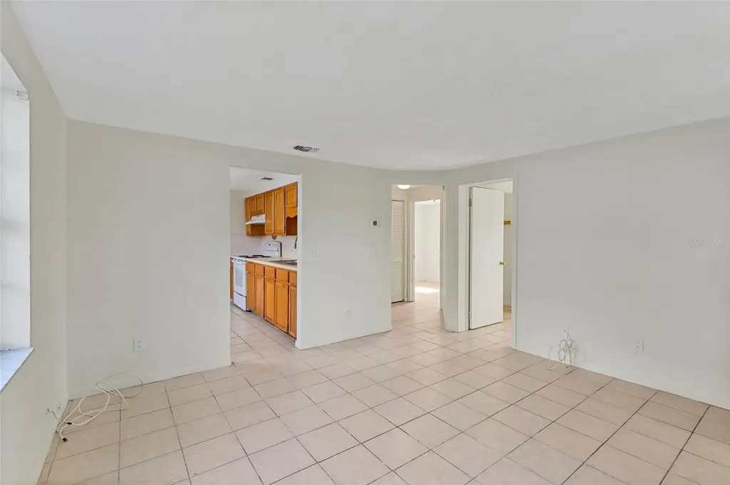2788 41st Avenue N St Petersburg FL 33714