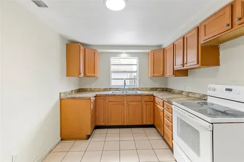 2788 41st Avenue N St Petersburg FL 33714