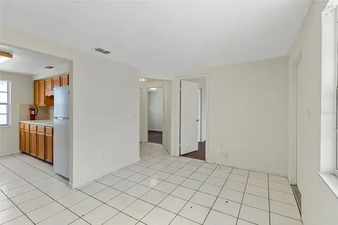 2788 41st Avenue N St Petersburg FL 33714