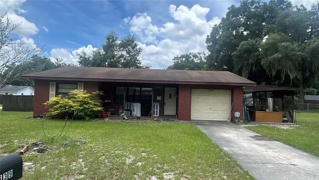 25639 SW 18 Avenue Newberry FL 32669