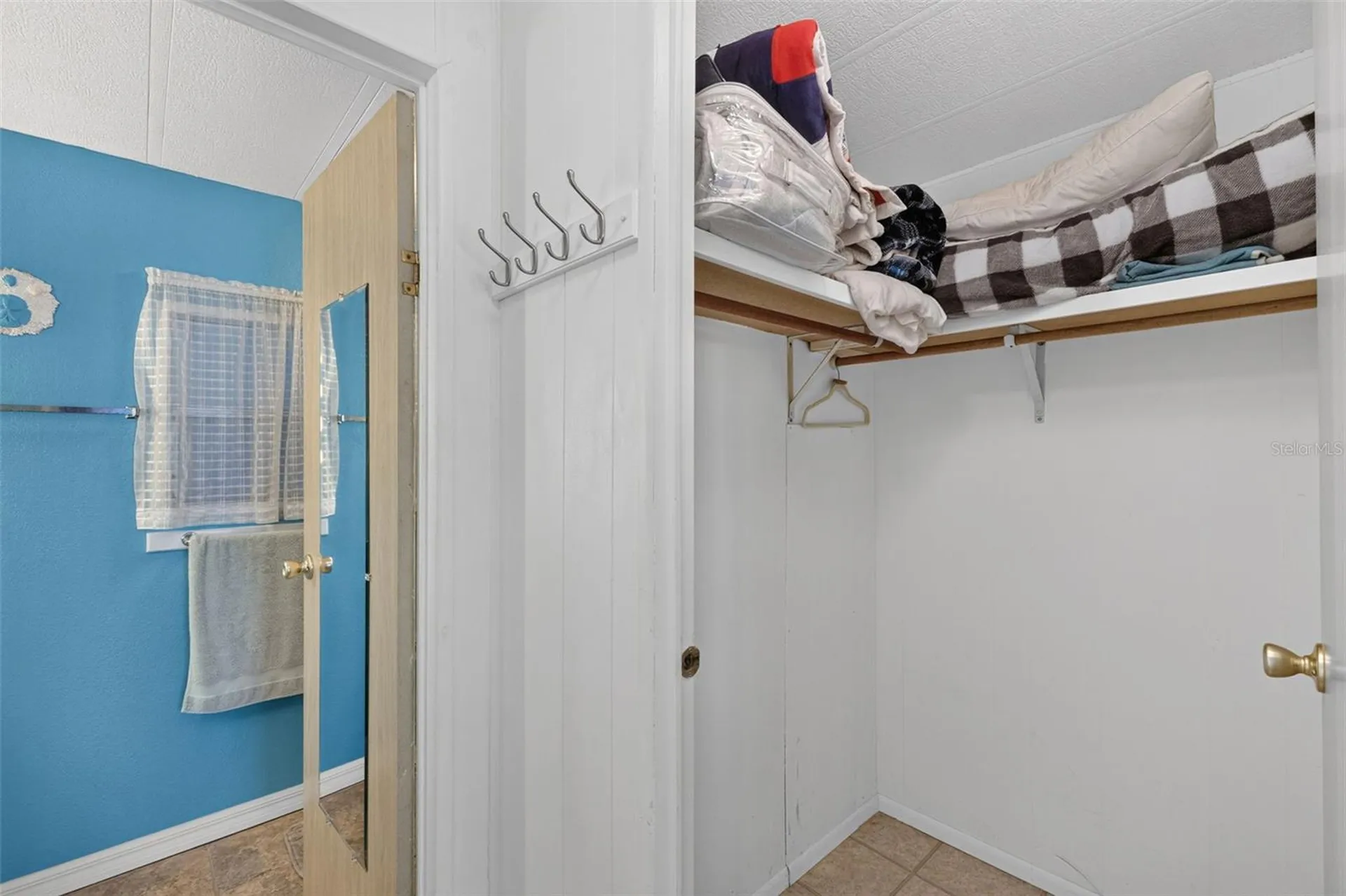 240 La Costa North Port FL 34287