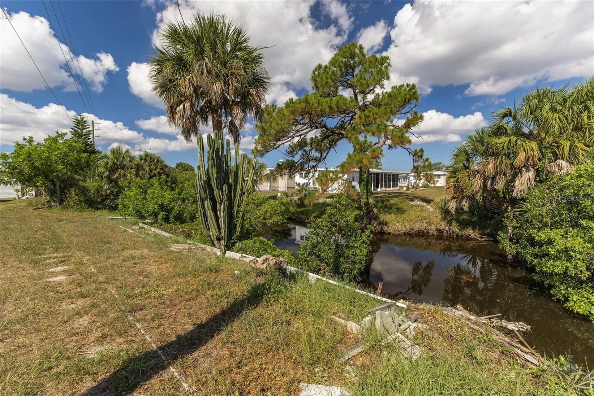 240 La Costa North Port FL 34287