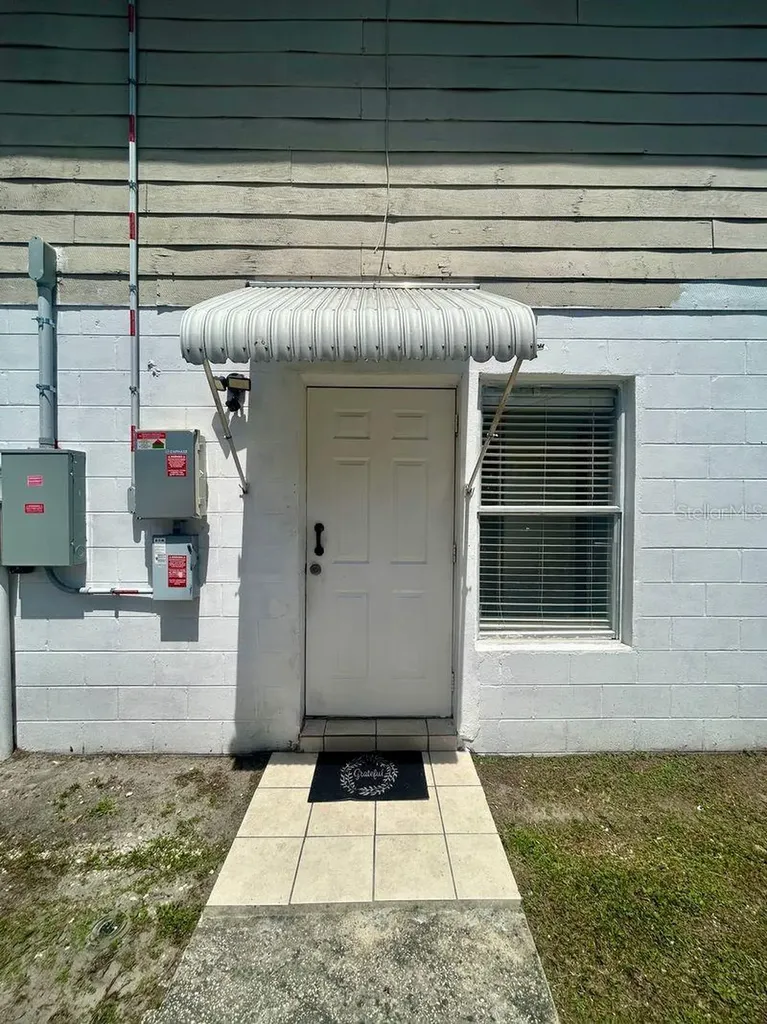 7302 Woodhall Court Tampa FL 33634