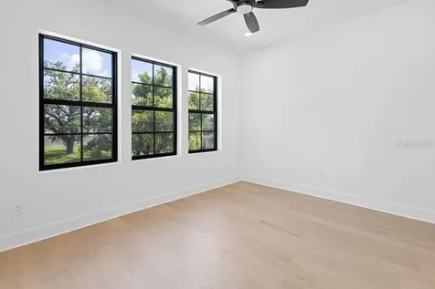 3202 W La Salle Street Tampa FL 33607
