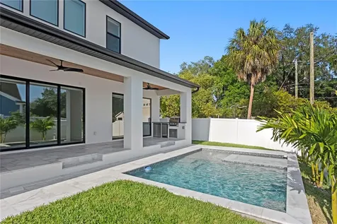 3202 W La Salle Street Tampa FL 33607