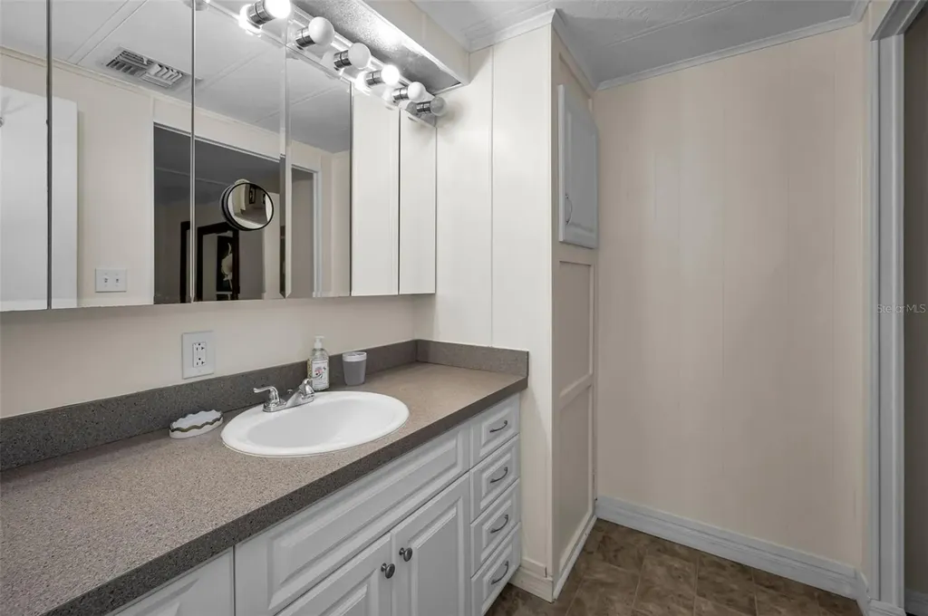 2127 Kona Drive Holiday FL 34691
