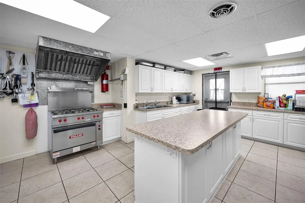 2127 Kona Drive Holiday FL 34691