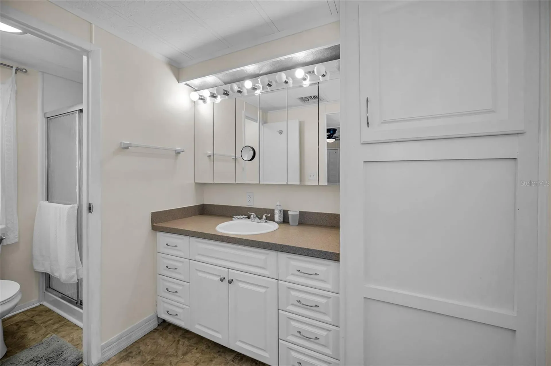 2127 Kona Drive Holiday FL 34691