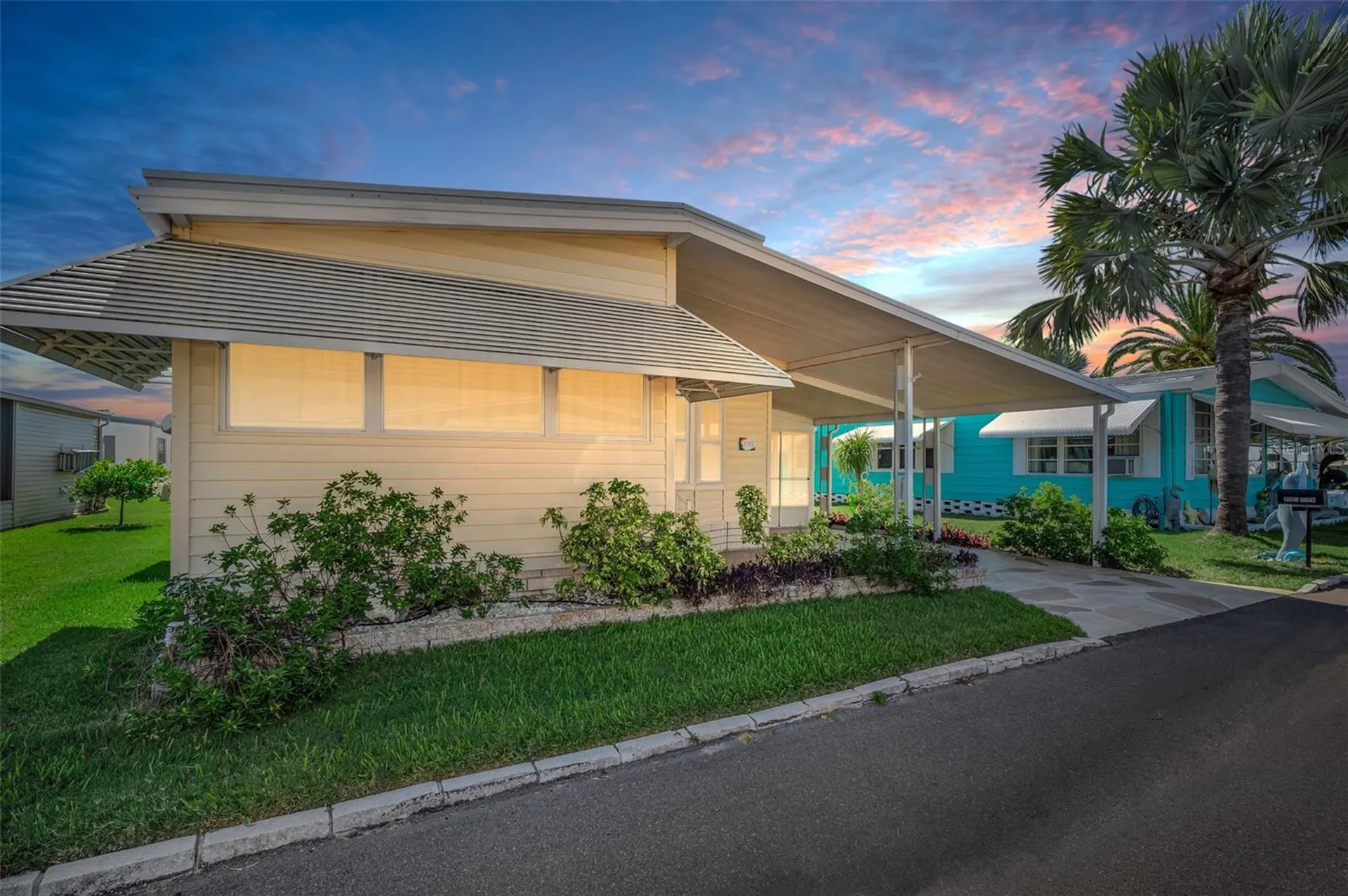 2127 Kona Drive Holiday FL 34691