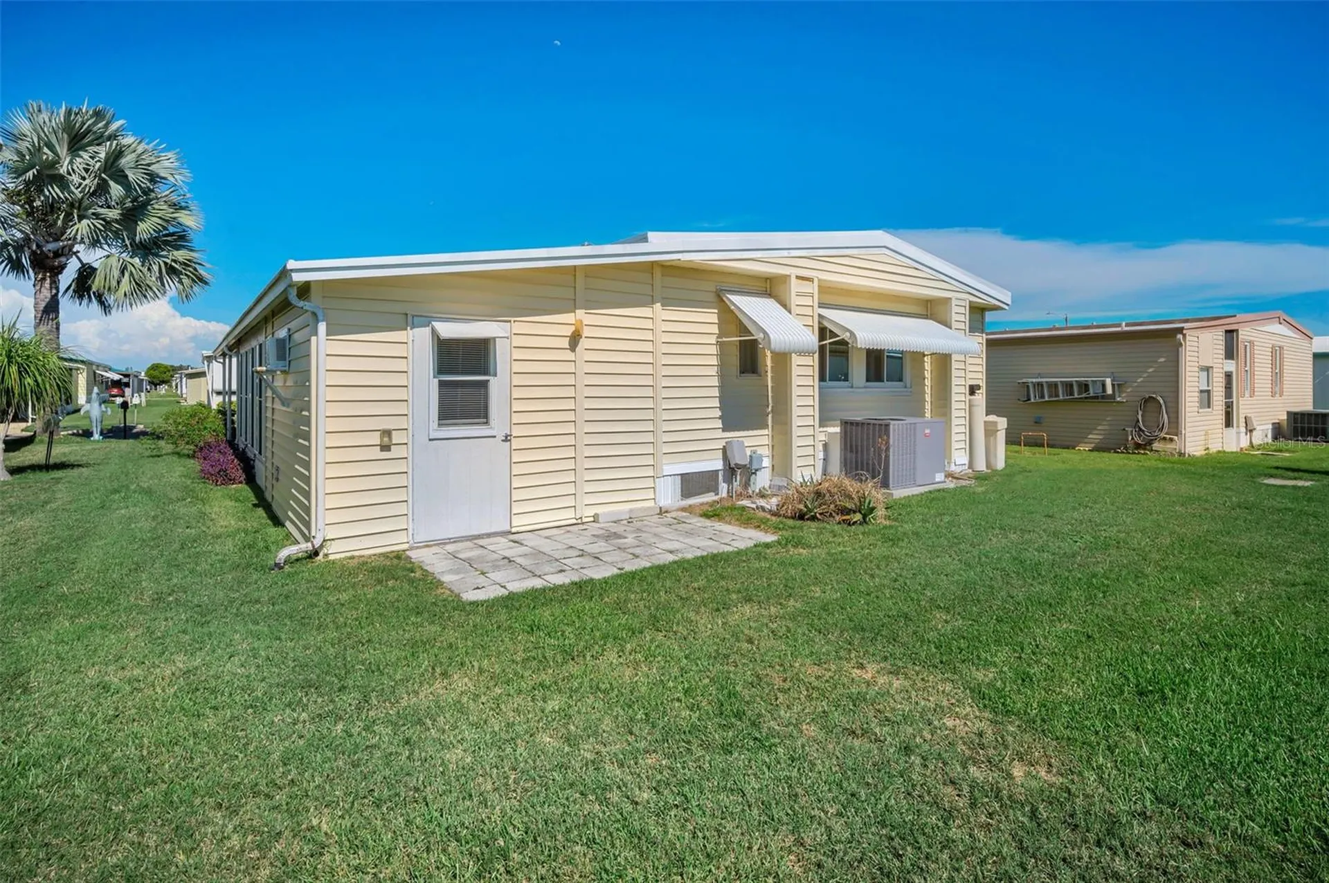 2127 Kona Drive Holiday FL 34691