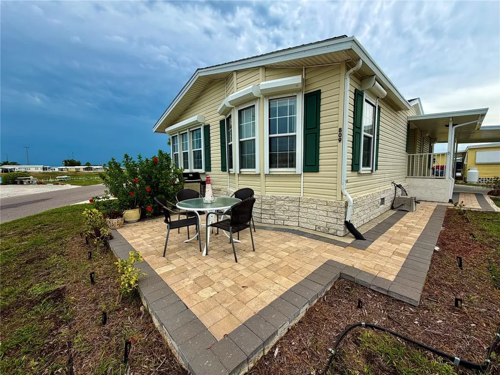 809 S Waterway Venice FL 34285