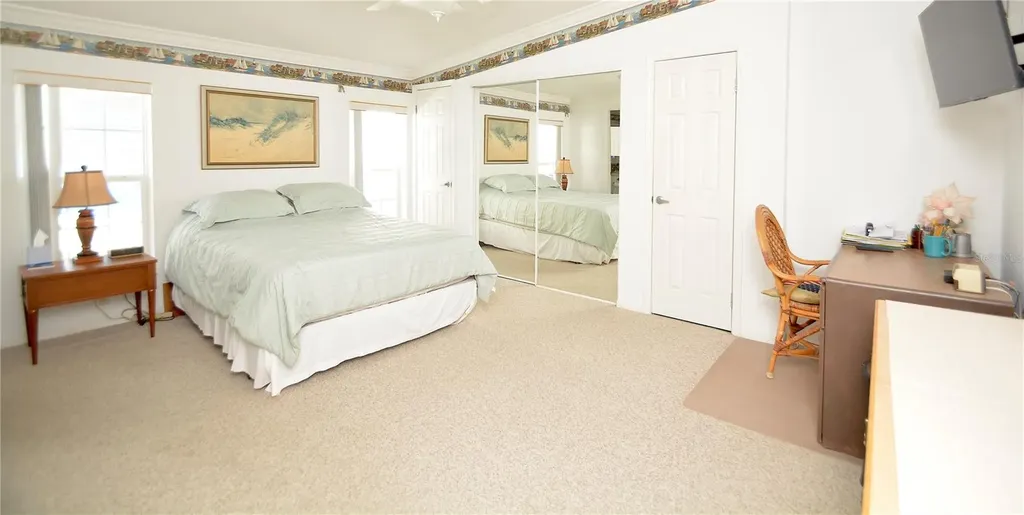 809 S Waterway Venice FL 34285