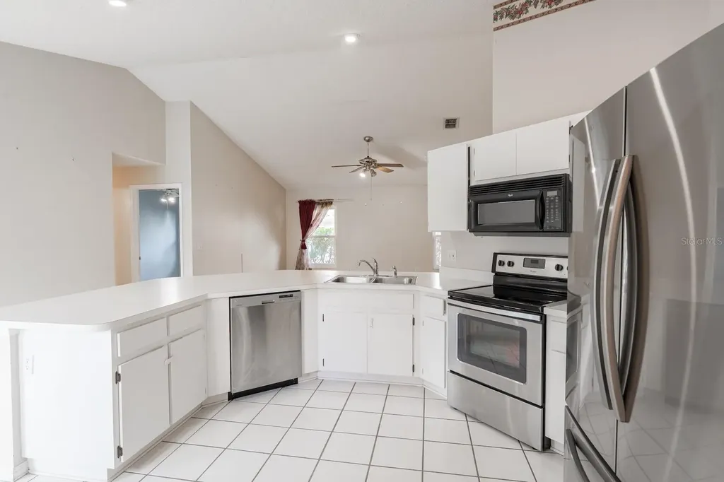 10435 Crestfield Drive Riverview FL 33569