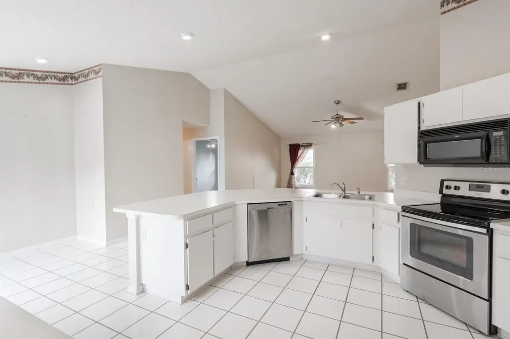 10435 Crestfield Drive Riverview FL 33569